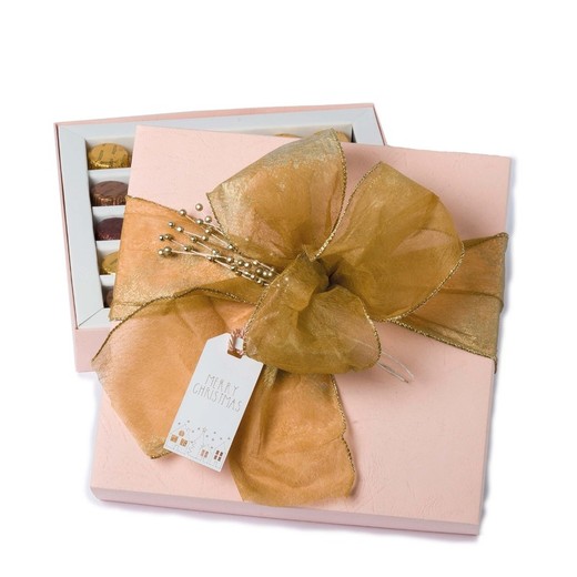 Pale pink box with bow pearls Merry Christmas card 30 chocolates