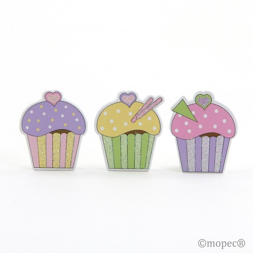 Pegatina madera cupcake 3col.stdos. 3,5cm. min.6