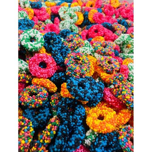 Boucles de cratère Burmar assorties. Créoles enveloppées de grains super acides de Burmar