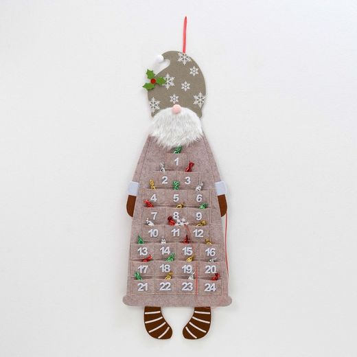 Calendario adviento fieltro 84cm. Gnomo beige 24 minifruits