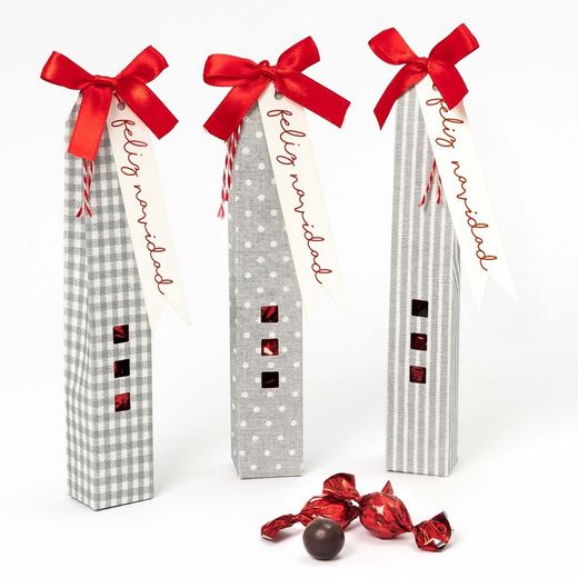 Estuche 3 ventanas Feliz Navidad 4 crokis y lazo rojo* min 3