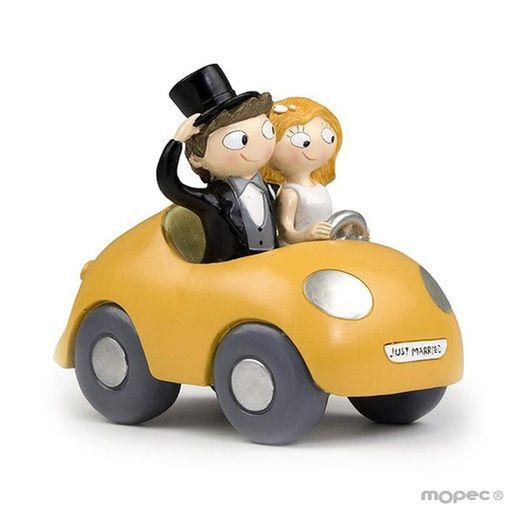 Figura pastel novios Pop & Fun en coche (16cm) de Mopec